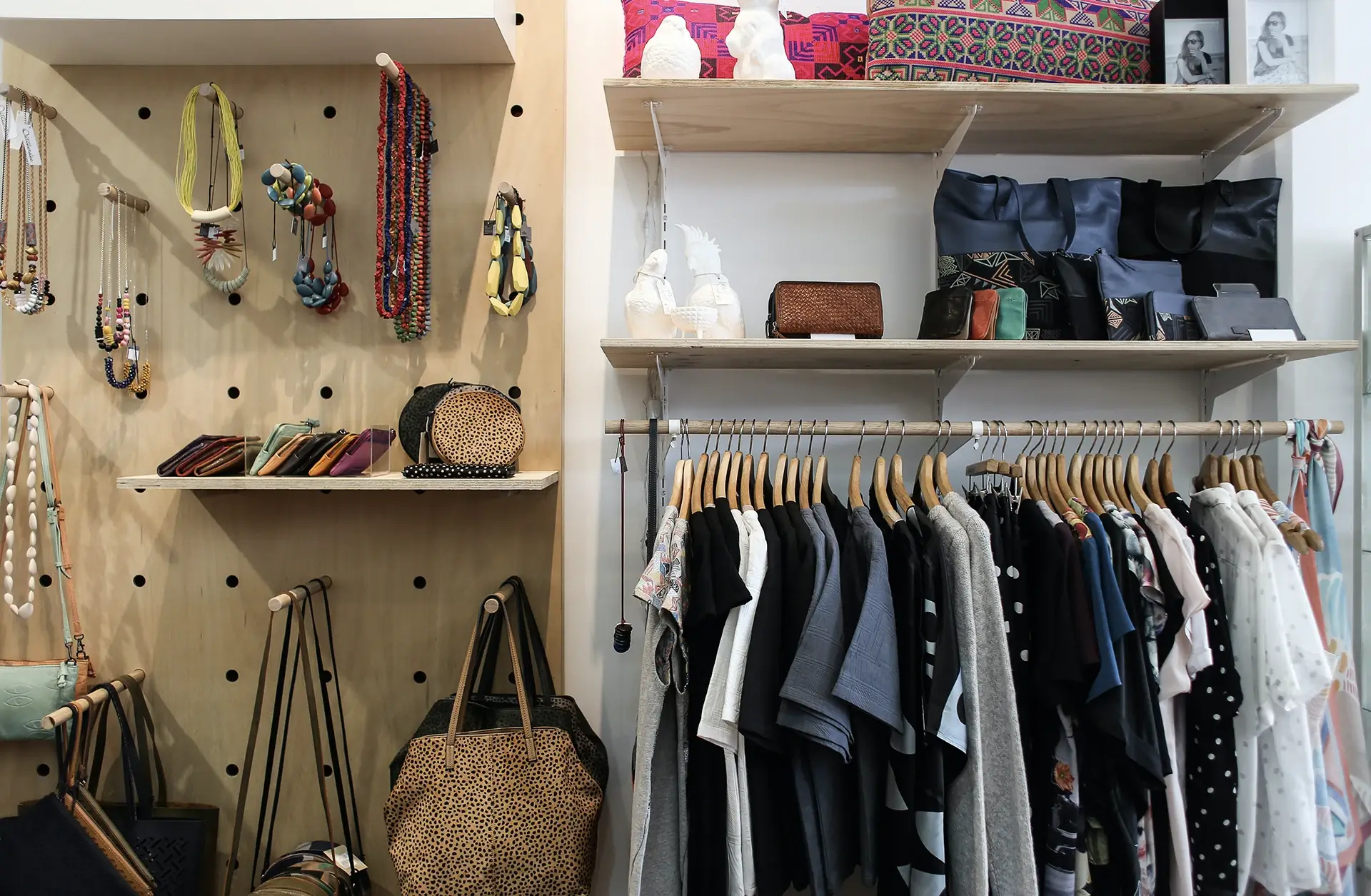 bedroom closet organization